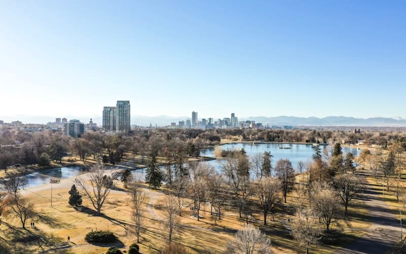 Franchise restaurant exterior with illuminated signage
